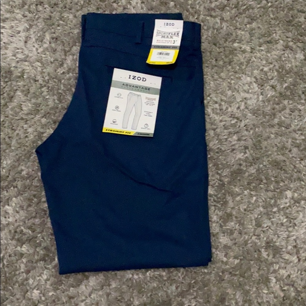 Men's Izod straight fit Chino pants